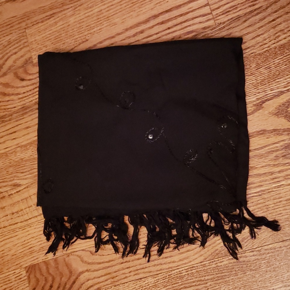 (OS) Classic Feel Sequin Scarf Fringe Long Bohemian Closet Staple Accents
